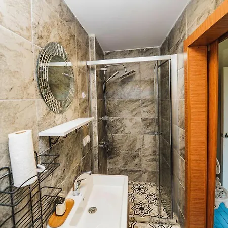 New & Old Town 4br Balat, Seaside Istanbul